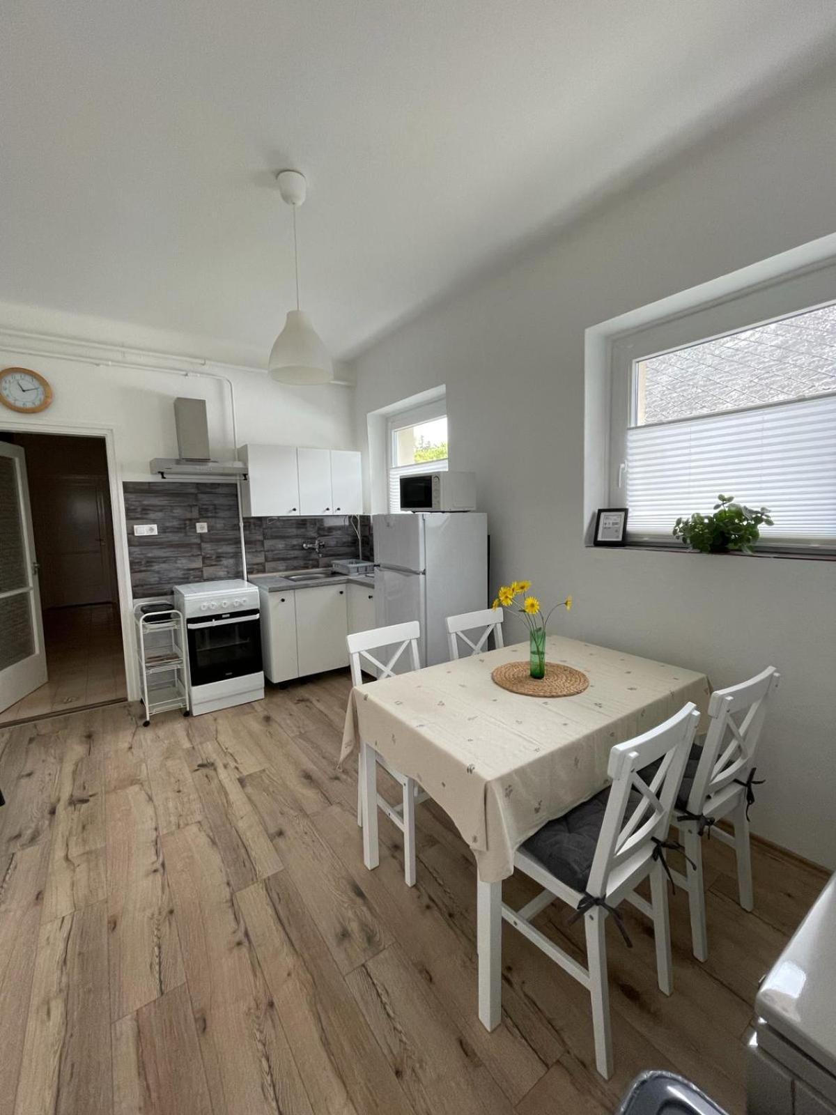 Apartmán Attila Vendeghaz Balatonboglár Exteriér fotografie